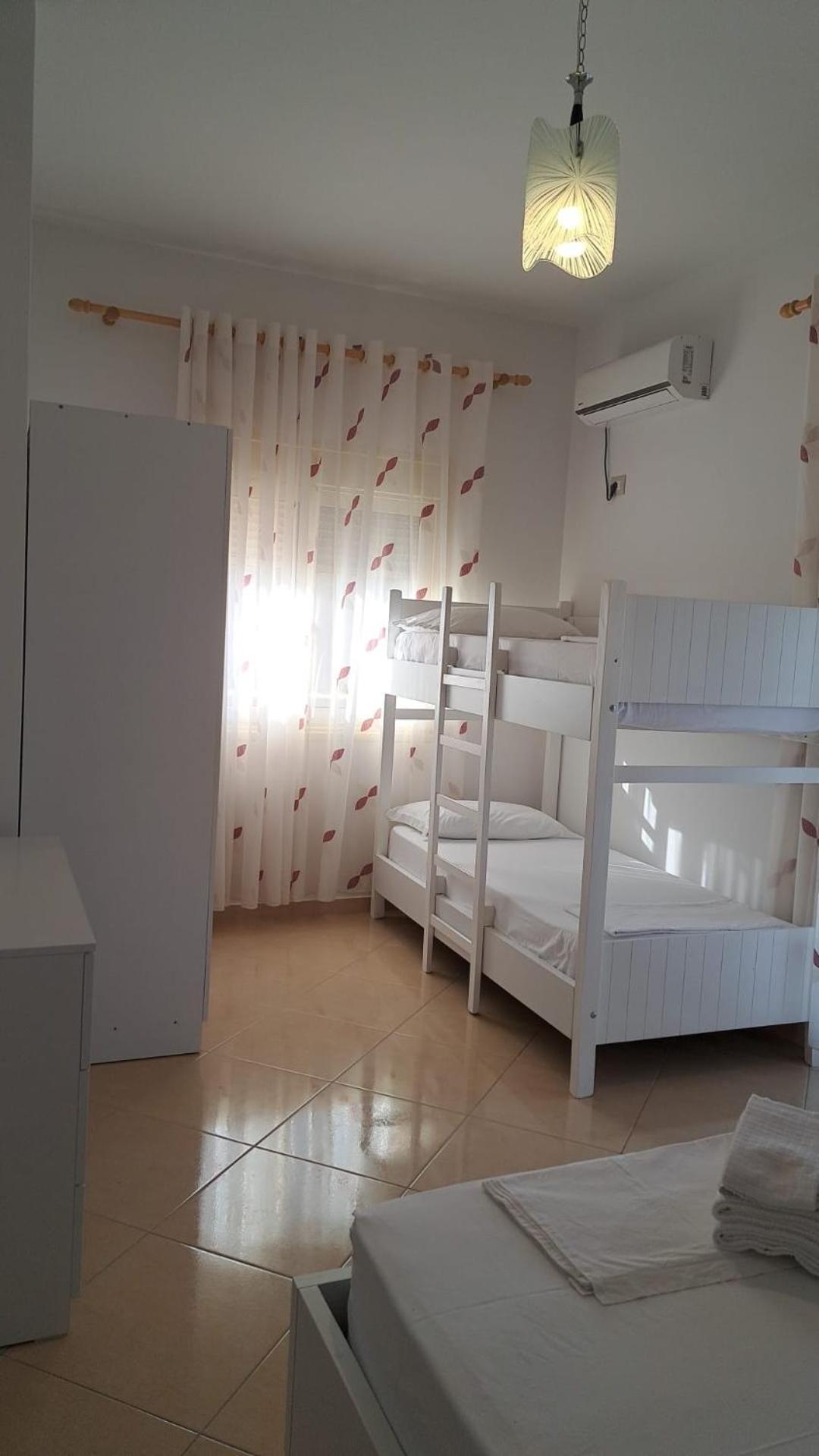 Bello Apartaments Orikum Buitenkant foto